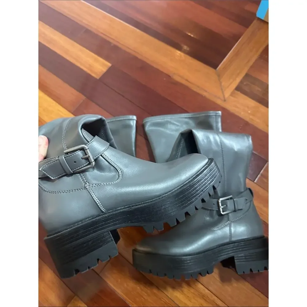 NEW GUESS Over the Knee Grey Boots Lug Sole Size 5 City Chic Frazer Tall Zip
